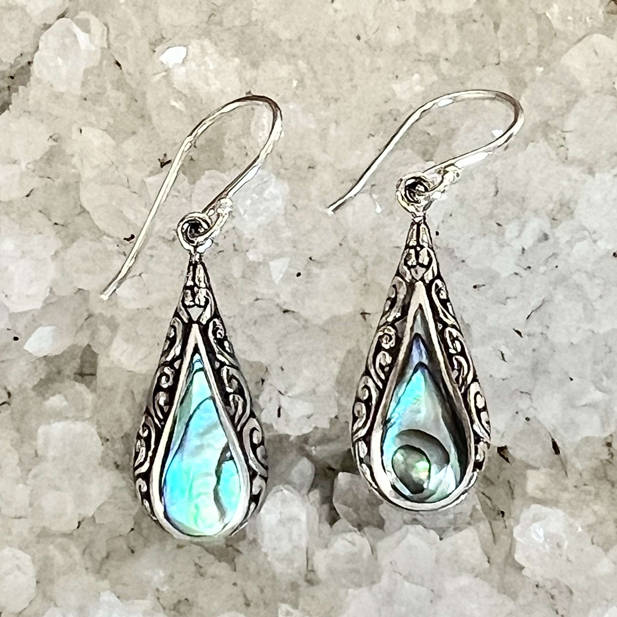 (HANDMADE 925 BALI STERLING SILVER FILIGREE EARRINGS WITH ABALONE)